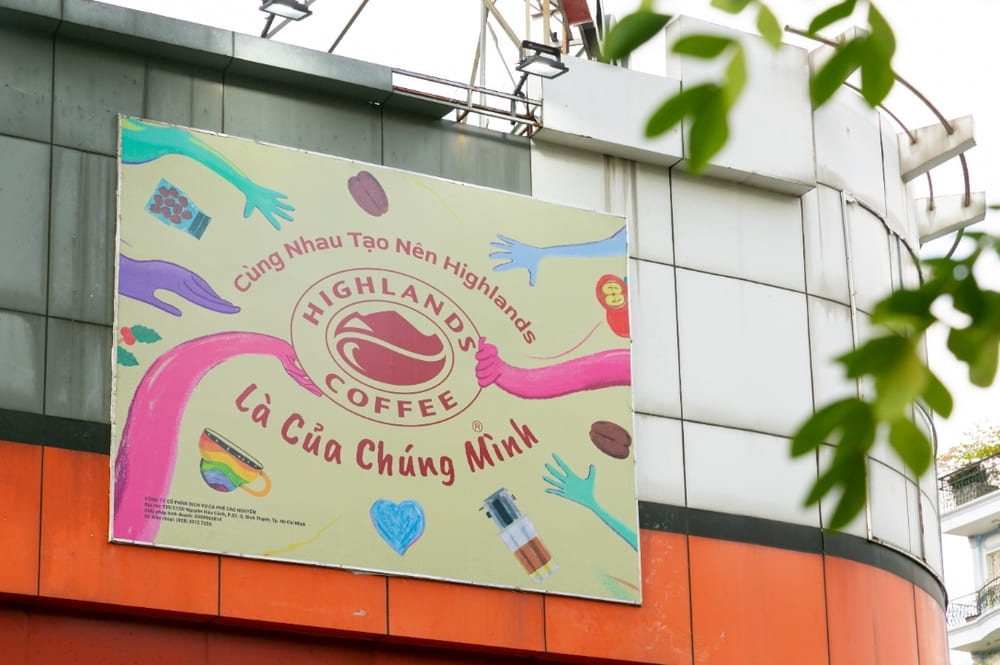 Chiến lược về phương thức chiêu thị hỗn hợp của Highlands Coffee